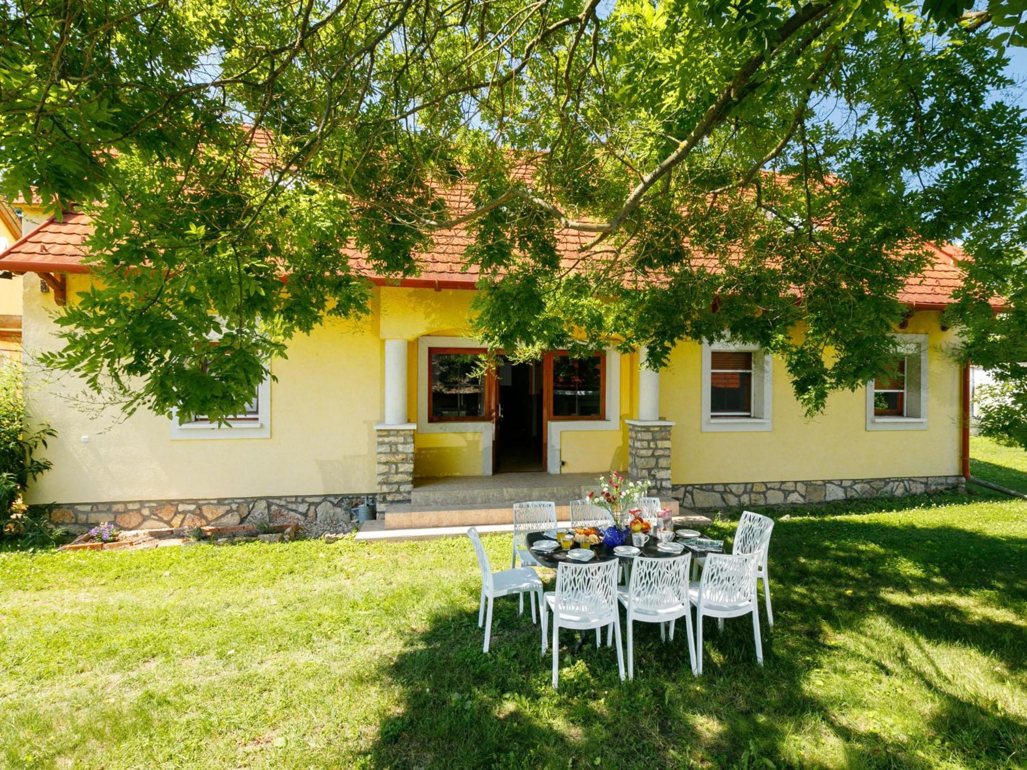 Holiday Home Golf Tee By Interhome Balatonudvari Bagian luar foto